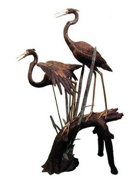 Life size bronze statue outdoor crane or heron wildlife sculpture